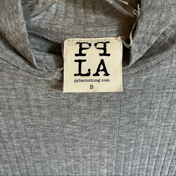 Grey Ribbed Dress - Picture 7 of 7